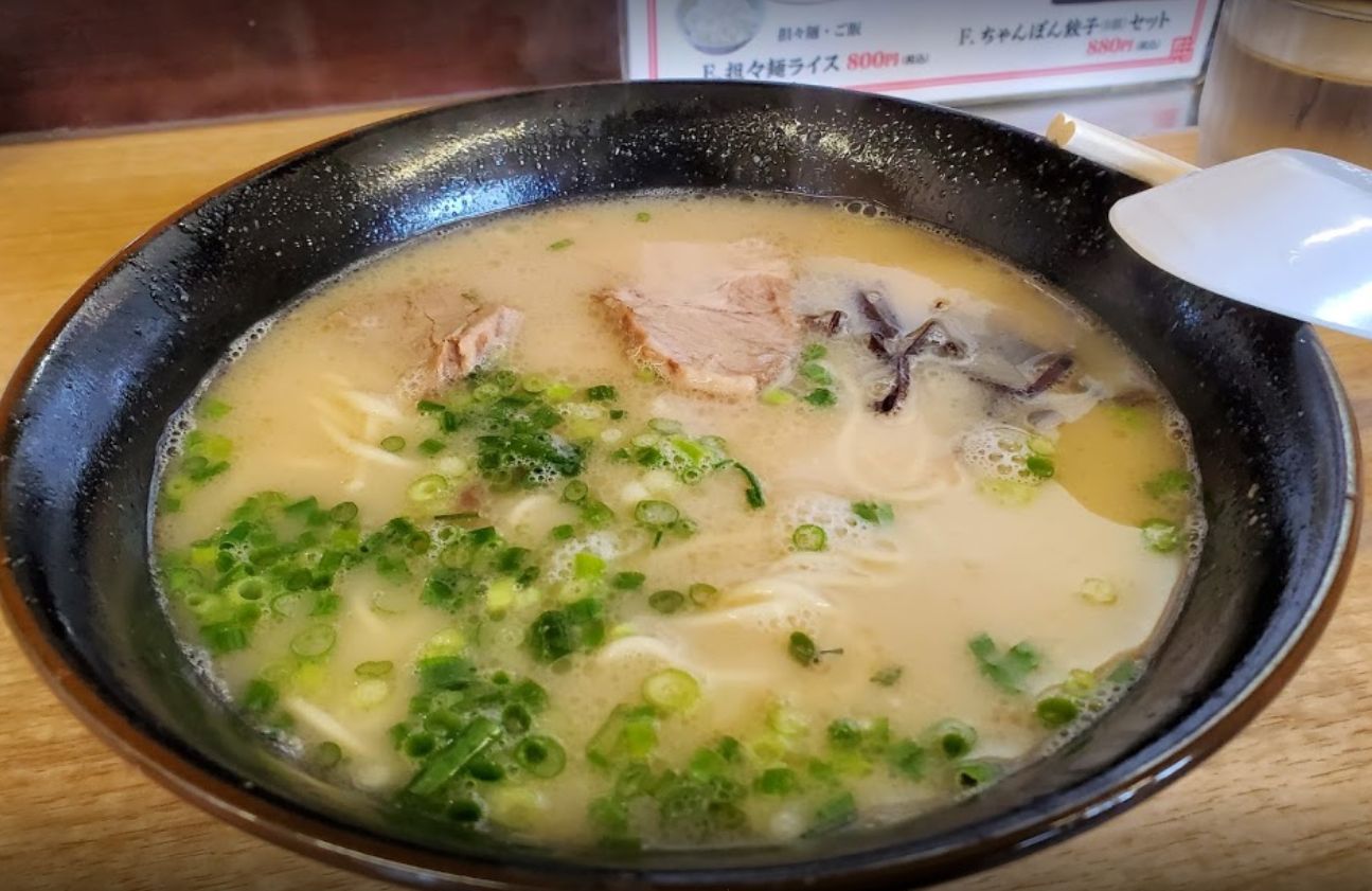 鬼多郎のとんこつラーメンです。