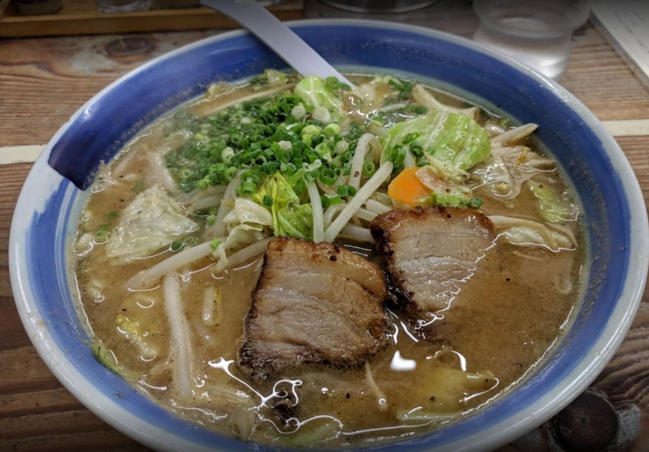 えぞっ子 若久店のしょうゆラーメンです。