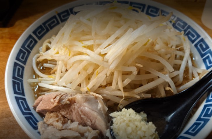 ラーメンだるまや 福大前店のとんこつラーメンです。