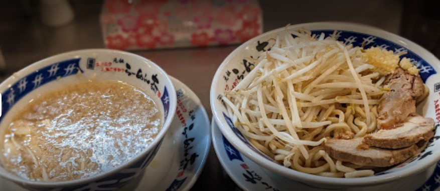 らーめん大 福岡店のつけ麺です。