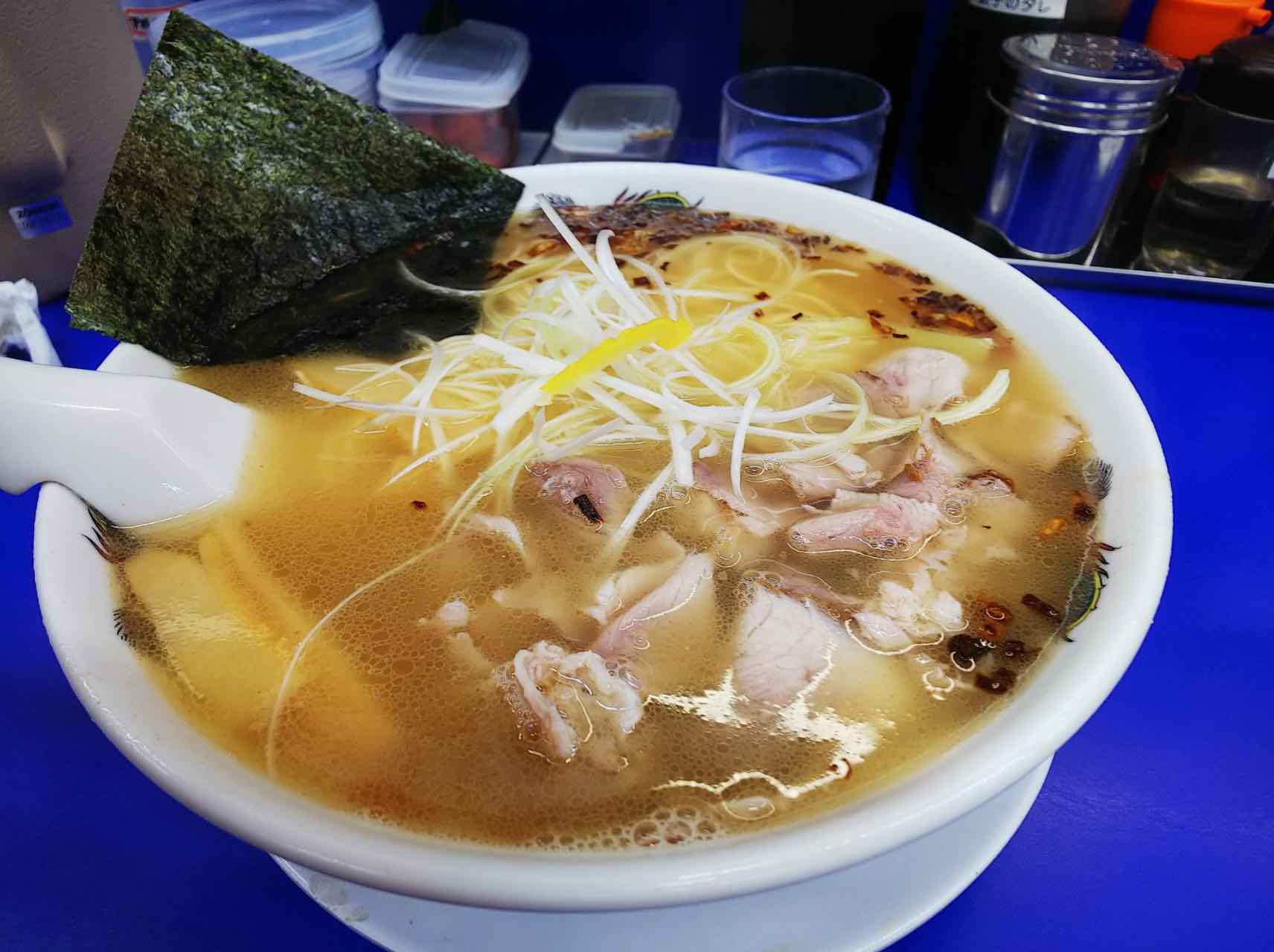 来来亭 大橋店のしおラーメンです。