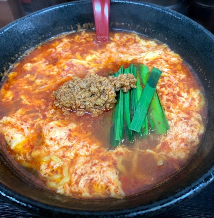 辛麺鶴商店 大橋店の辛麺です。